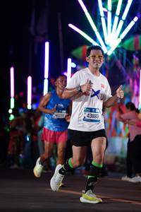 BIB: 100, 43883
                            <button type="button" onclick="openModal(20508985)" class="btn btn-primary btn-sm float-right btn-popup" data-toggle="modal" data-target=".modal-high-quality">
                        <i class="fas fa-shopping-cart"></i> Add to Cart
                    </button>
                                            <button type="button" onclick="isThisMe(20508985, true)" class="btn btn-success btn-sm float-right btn-popup btn-isme hidden" data-toggle="tooltip" data-placement="bottom" title="นี่คือรูปของคุณใช่ไหม คลิกที่นี่เพื่อเอาเข้าอัลบั้ม">
                        <i class="fas fa-plus"></i> Add to album
                    </button>
                    <button type="button" onclick="isThisMe(20508985, false)" class="btn btn-warning btn-sm float-right btn-popup btn-isnotme hidden">
                        <i class="fas fa-ban"></i> Remove from album
                    </button>